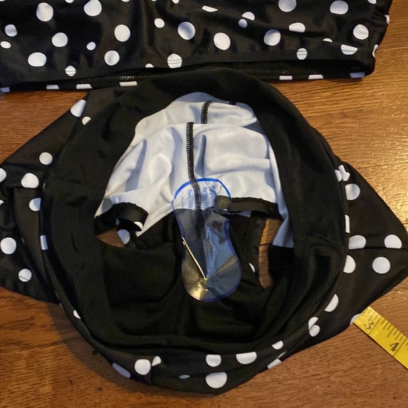 NWOT Yonique SM Black & White Polka Dot 3 Piece Tankini - Picture 16 of 16